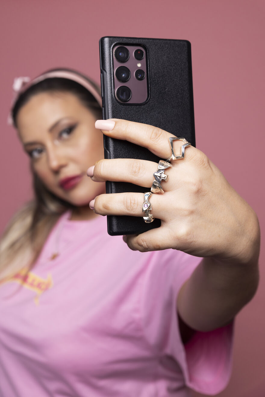 Modern Barbie Vibes- Selfie Moment