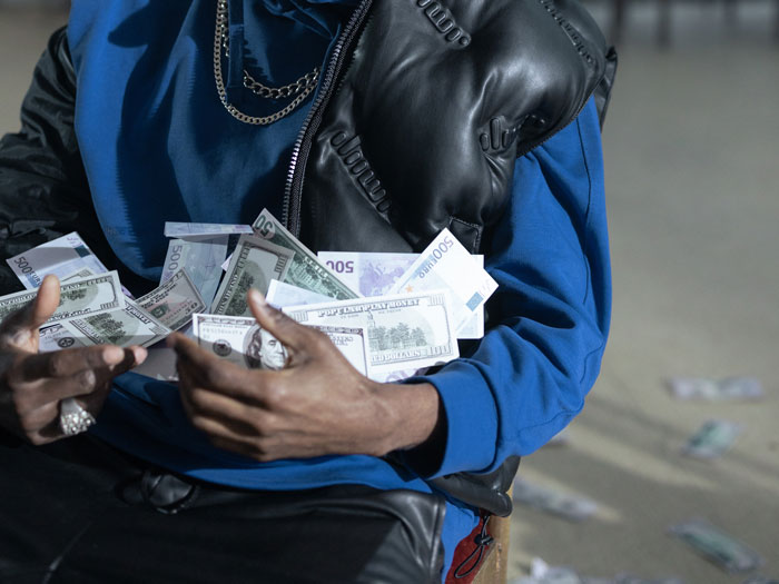 Guy Gets Into A Heated Argument With Formerly Poor Friend About Privilege, Rekindles His Friendship