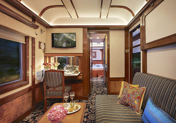 Woman Ruins Man&rsquo;s Phone Calls After He Ignores Her Request To Keep It Quiet