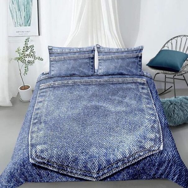 Bedrooms-With-Threatening-Auras-Photos