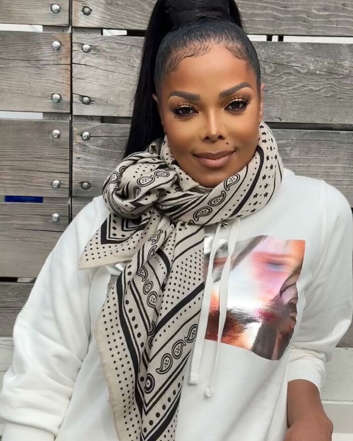 Folks Online Share 30 Celeb Scandals That Sparked An Excessive Uproar