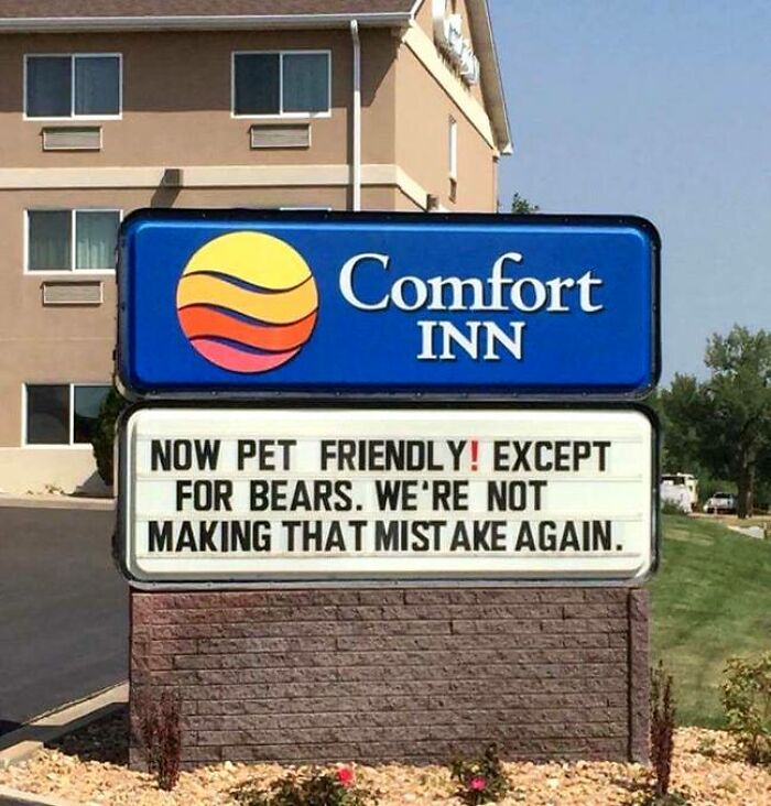 Funny-Signs-Facebook