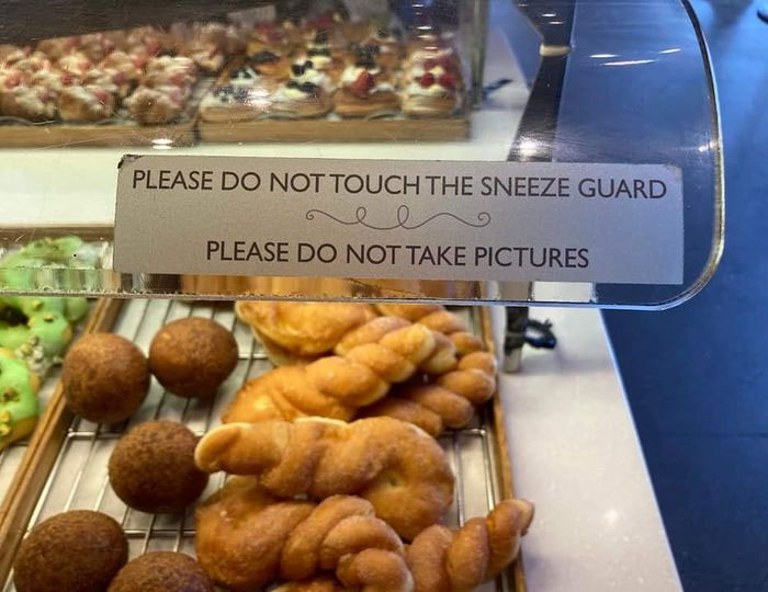 Rare-And-Unusual-Funny-Signs