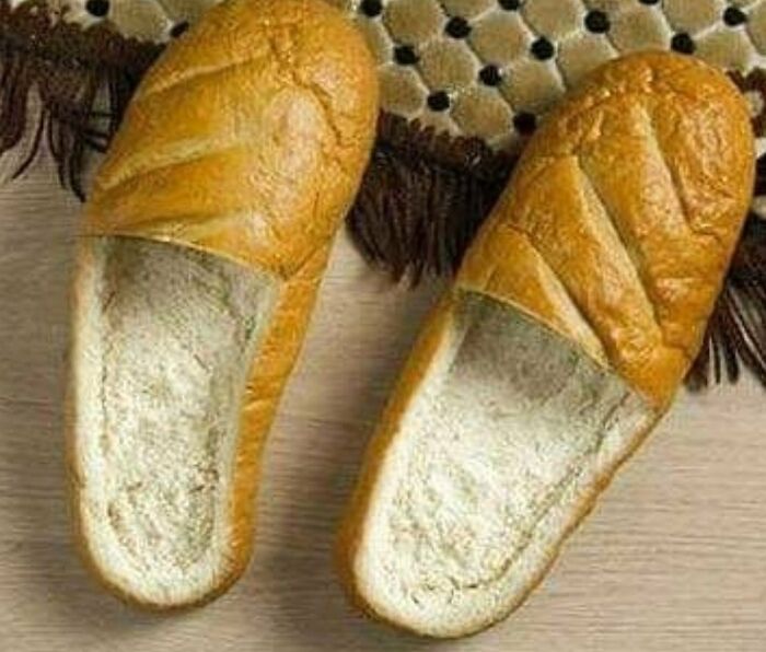 Finding-Baguettes-In-Unusual-Places