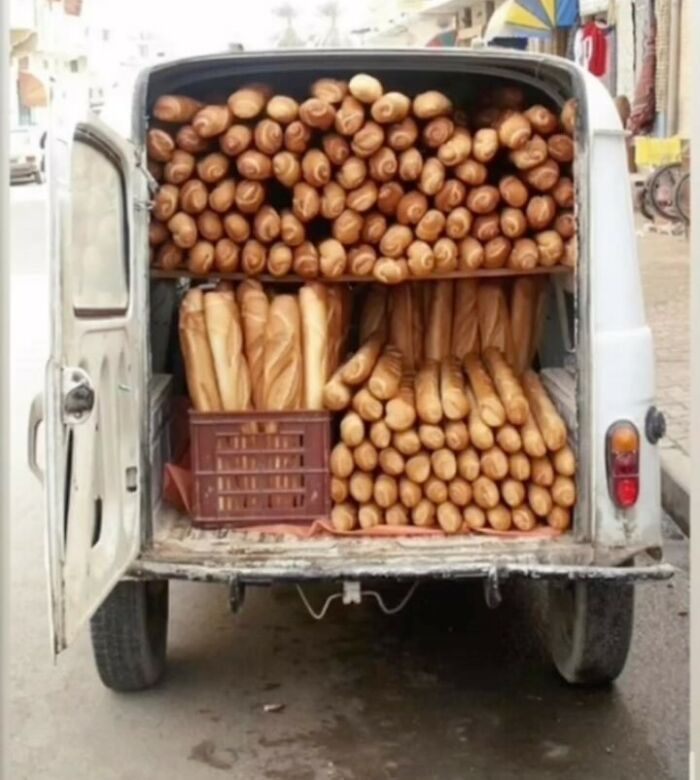 Finding-Baguettes-In-Unusual-Places