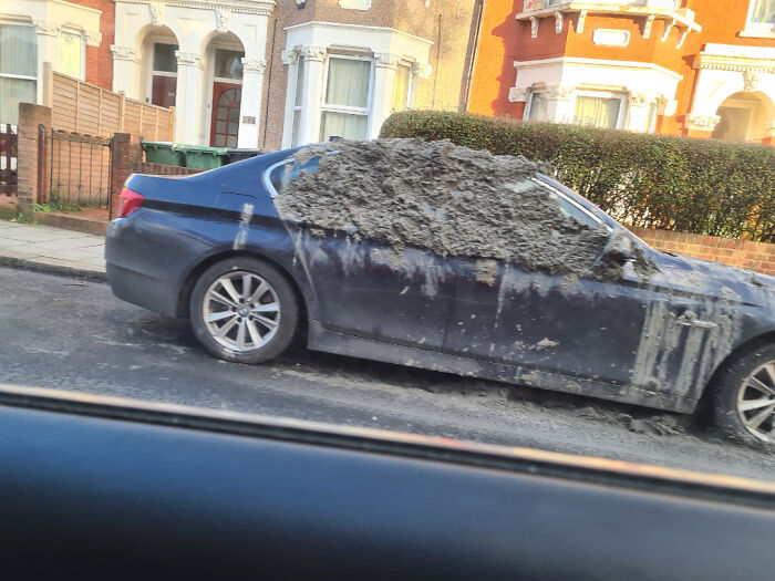 Looks Like Someone Didn't Pay Their Builder