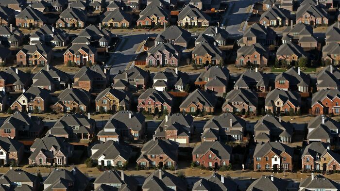 Frisco, Tx. With All The Personality Of Unseasoned, Boiled Skinless Chicken