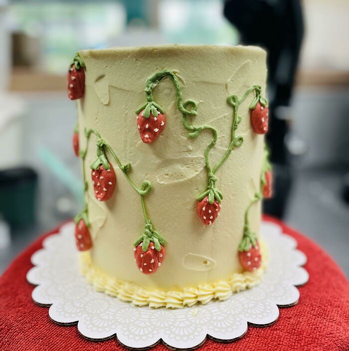 My Daughter Made This Today. She Wanted To Be A Baker Since She Was 5years Old. She’s A Professional Now!