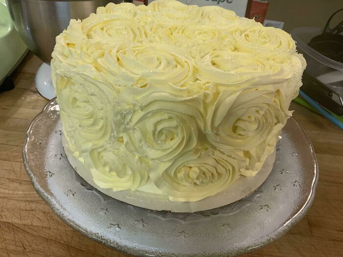 (From Scratch) Lemon Cake Layered With Lemon Curd