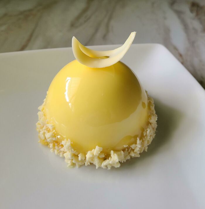 I Made A Pineapple Petit Gâteau!