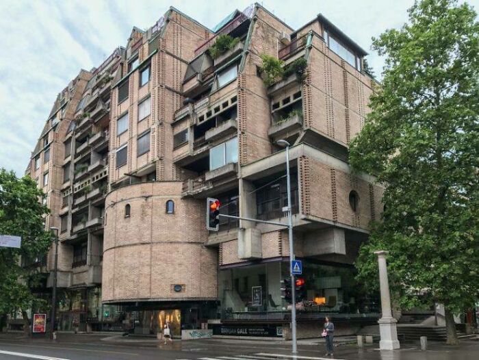 Ferantov Garden Residential Complex (1973 Or 1975) Ljubljana, Slovenia Architect: Edvard Ravnikar Source: Http://Leaderofourboat.co.uk/Slovenia/