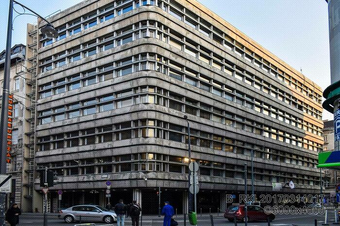 Bkk Budapest Transport Centre (1978) Budapest, Hungary Architect: Not Published Photo: László Róka (Flickr)