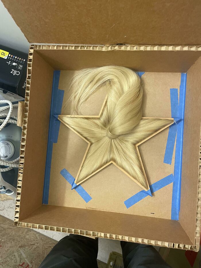 Cleaned Out An Old Storage Unit Today And Found This…does Anyone Know What It Is?