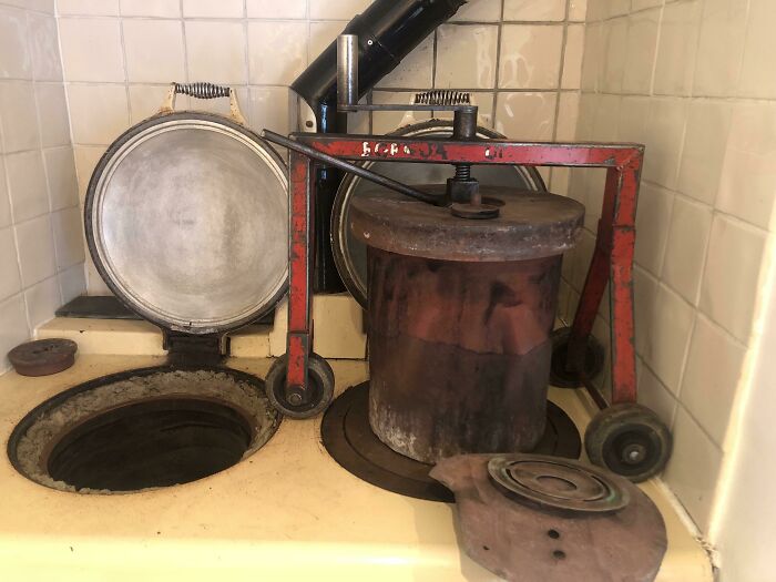 Mini Wheeled Gantry Hoist For Pulling Aga Hobs