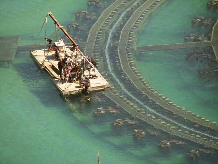 Bellagio Hotel Fountain Maintenance, Las Vegas