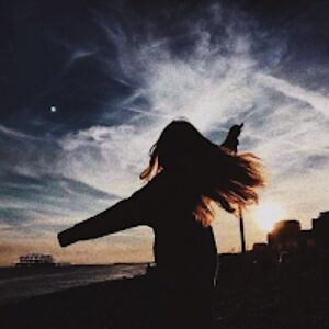 natalieholverson avatar