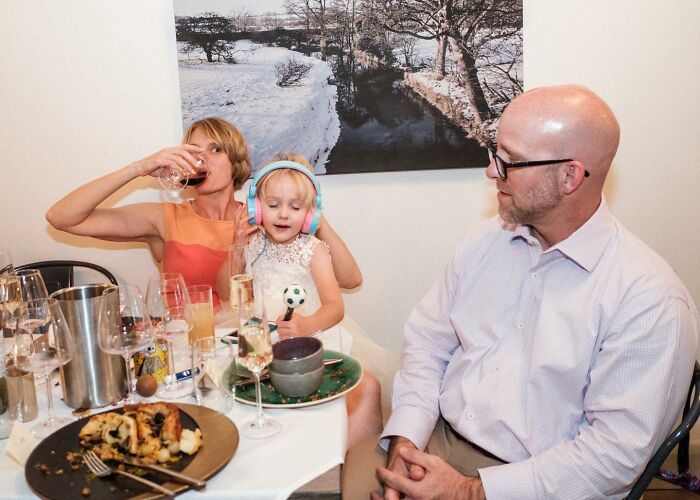 British Photographer Continues To Take Honest Wedding Photos (New Pics)