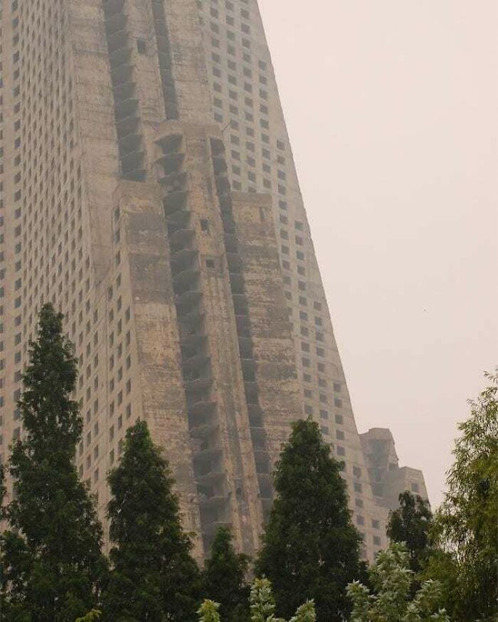 Evil-Buildings-Photo