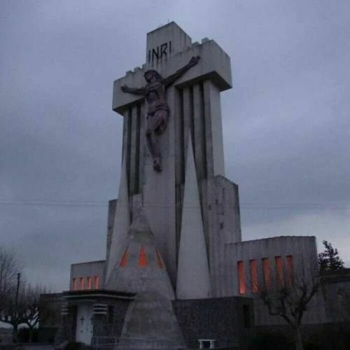 Evil-Buildings-Photo