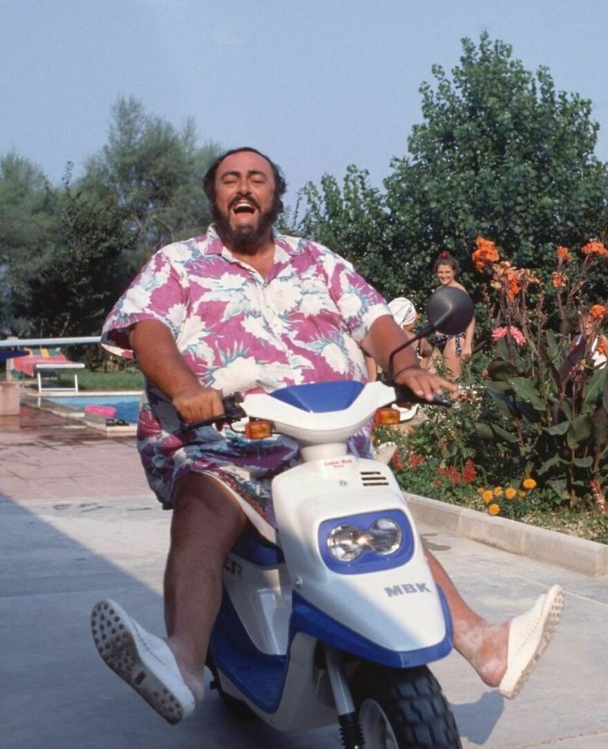 Get some Pavarotti vibes!