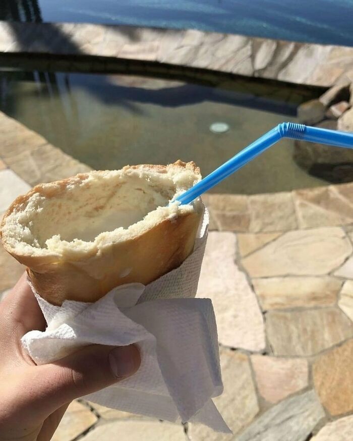 Finding-Baguettes-In-Unusual-Places