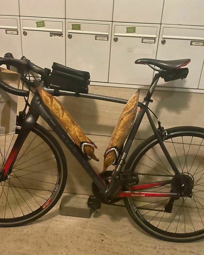 Finding-Baguettes-In-Unusual-Places