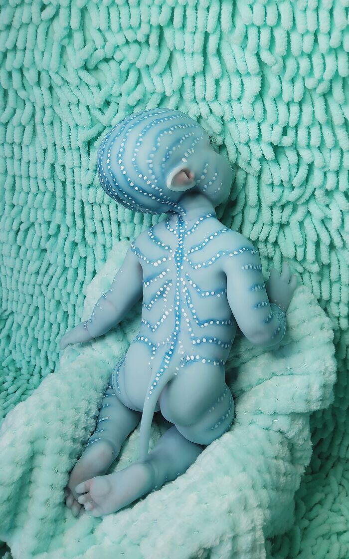 I Made This Full Silicone Doll Using An Unique "Seamless" Technology (6 Pics)