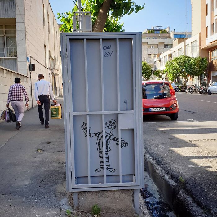 Iranian Artist Mixes Pencils And Pens With Drawings And The Result Is Incredible