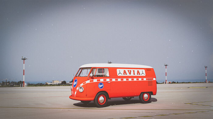 Avia And Östol Are In The Business Of Fuel And Lubricants From 1927 And 1915 Respectively