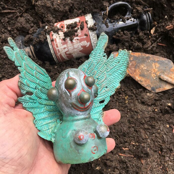 Meet Archaeological Sculptures Inspired By Pop Culture By Joshua Goode