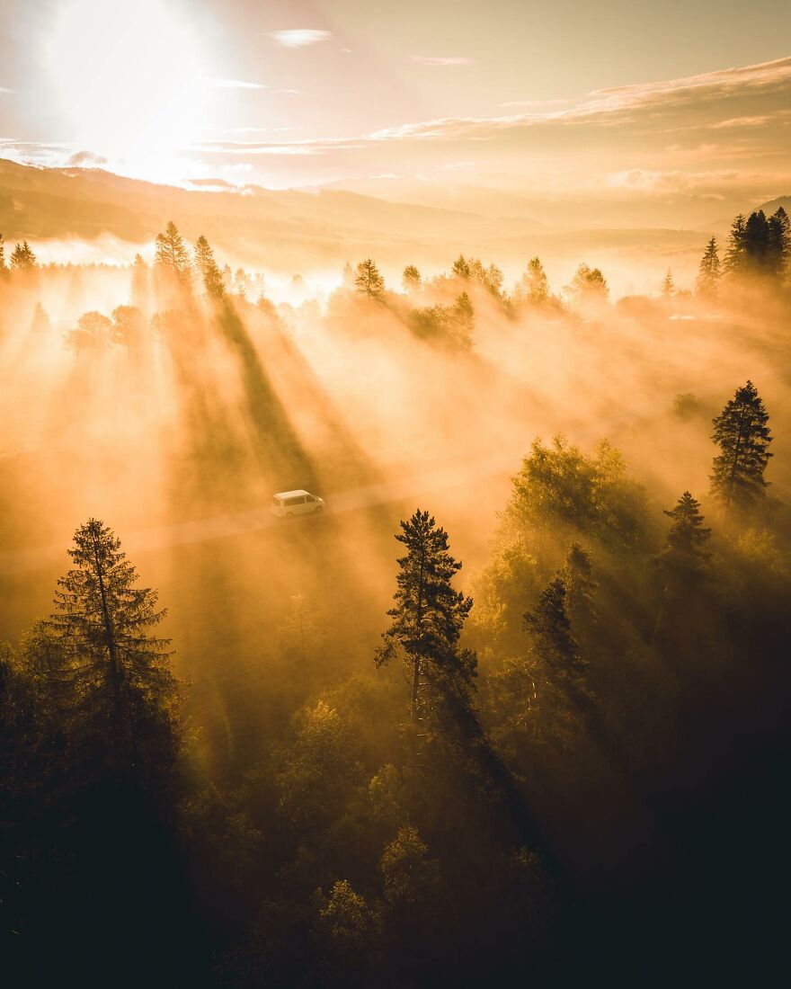 Photographer Travels The World Capturing Incredible Moments