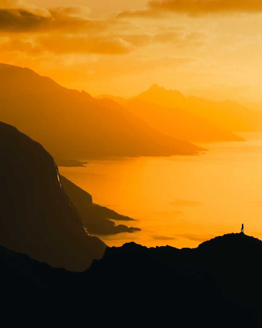 Photographer Travels The World Capturing Incredible Moments