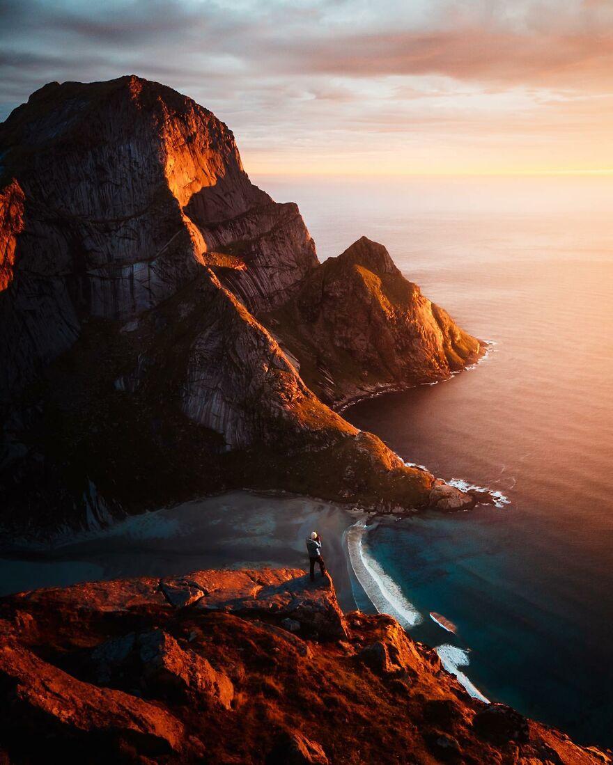 Photographer Travels The World Capturing Incredible Moments