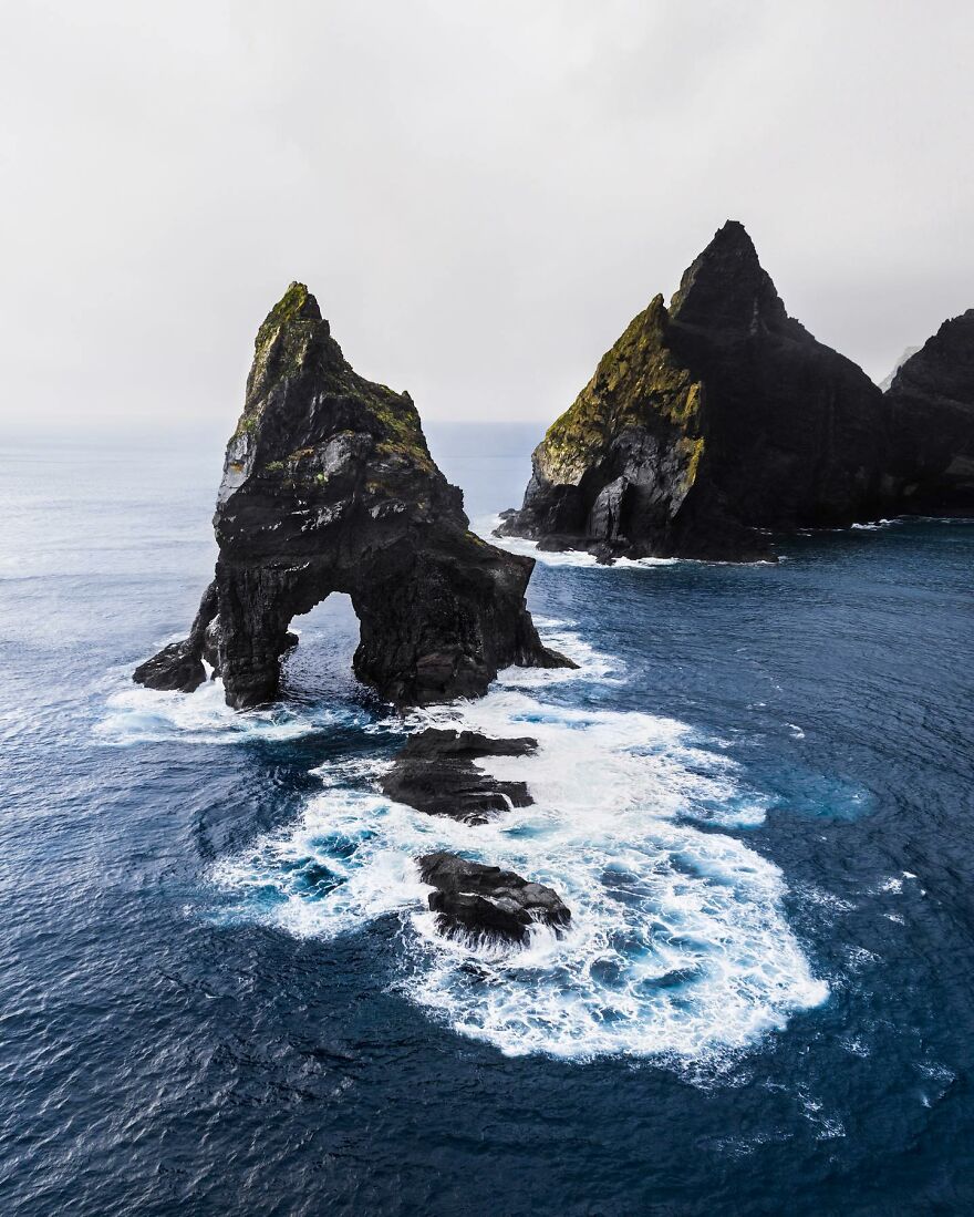 Photographer Travels The World Capturing Incredible Moments