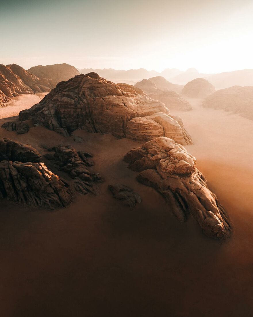 Photographer Travels The World Capturing Incredible Moments