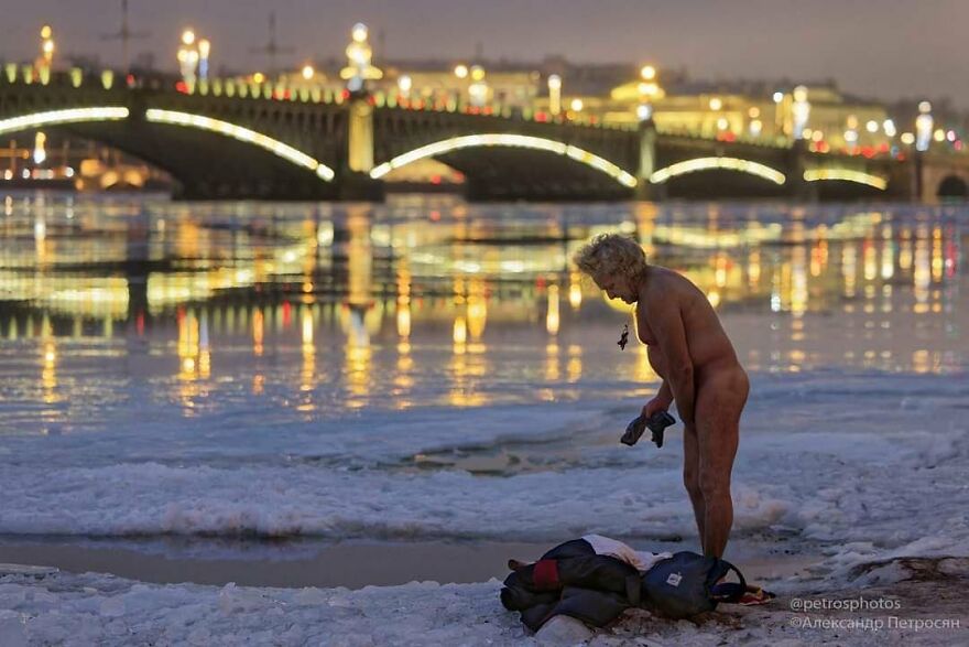 Street Photography By Alexander Petrosyan (New Pics)