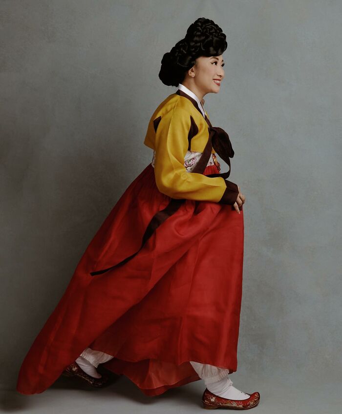 The Anesthesiologist Sews Dresses In Her Spare Time, Inspired By Old-Fashioned Fashion, And The Details Of Her Work Are Amazing (New Pics)