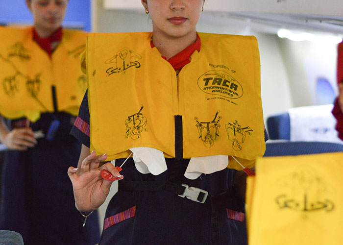 “Book A Normal Ticket First": 30 Air Travel Tips To Make Your Flight As Effortless As Possible