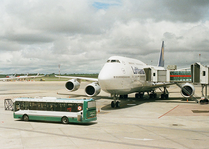 “Book A Normal Ticket First": 30 Air Travel Tips To Make Your Flight As Effortless As Possible