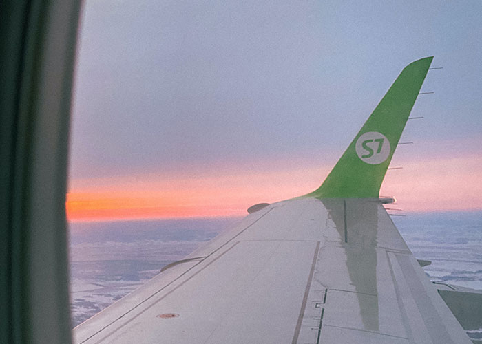 “Book A Normal Ticket First": 30 Air Travel Tips To Make Your Flight As Effortless As Possible