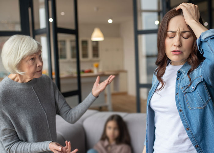 &ldquo;AITA For Uninviting My Mom From My Wedding?&rdquo;: Bride Doesn&rsquo;t Want Her Disabled Sister At Her Wedding, Causing Massive Rift In Family