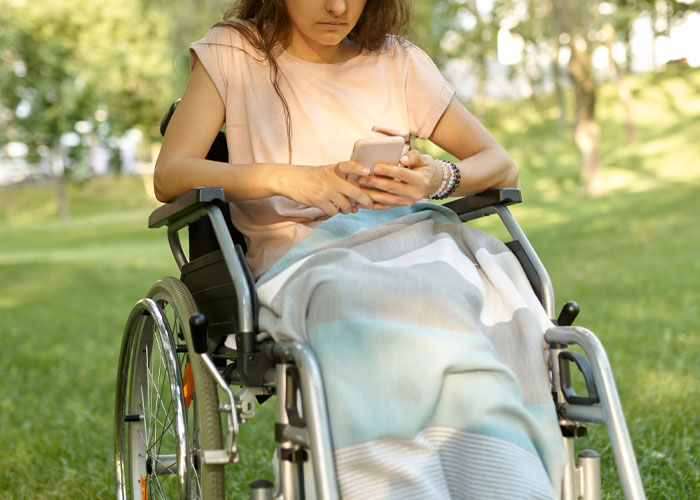 &ldquo;AITA For Uninviting My Mom From My Wedding?&rdquo;: Bride Doesn&rsquo;t Want Her Disabled Sister At Her Wedding, Causing Massive Rift In Family