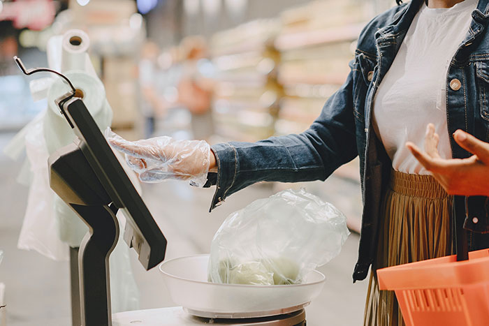 50 Of The “Brokest” Things People Admit To Doing In This Viral Online Thread