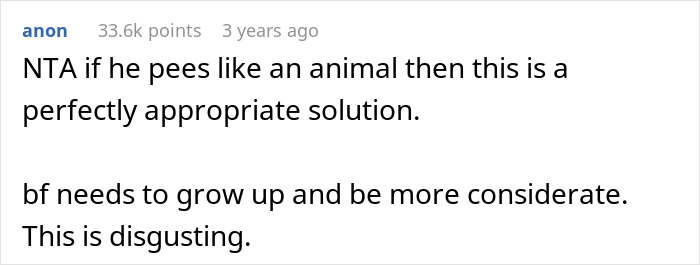&ldquo;The Bathroom Floor Was Suddenly Always Wet&rdquo;: BF Keeps Missing The Toilet, GF Gets Resourceful