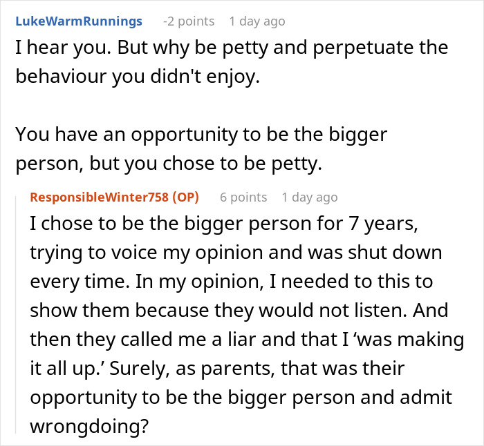 Woman Holds Her Parents To Their Own Standards After They Won’t Let Her Share A Bed With Fiancé Woman Holds Her Parents To Their Own Standards After They Won’t Let Her Share A Bed With Fiancé