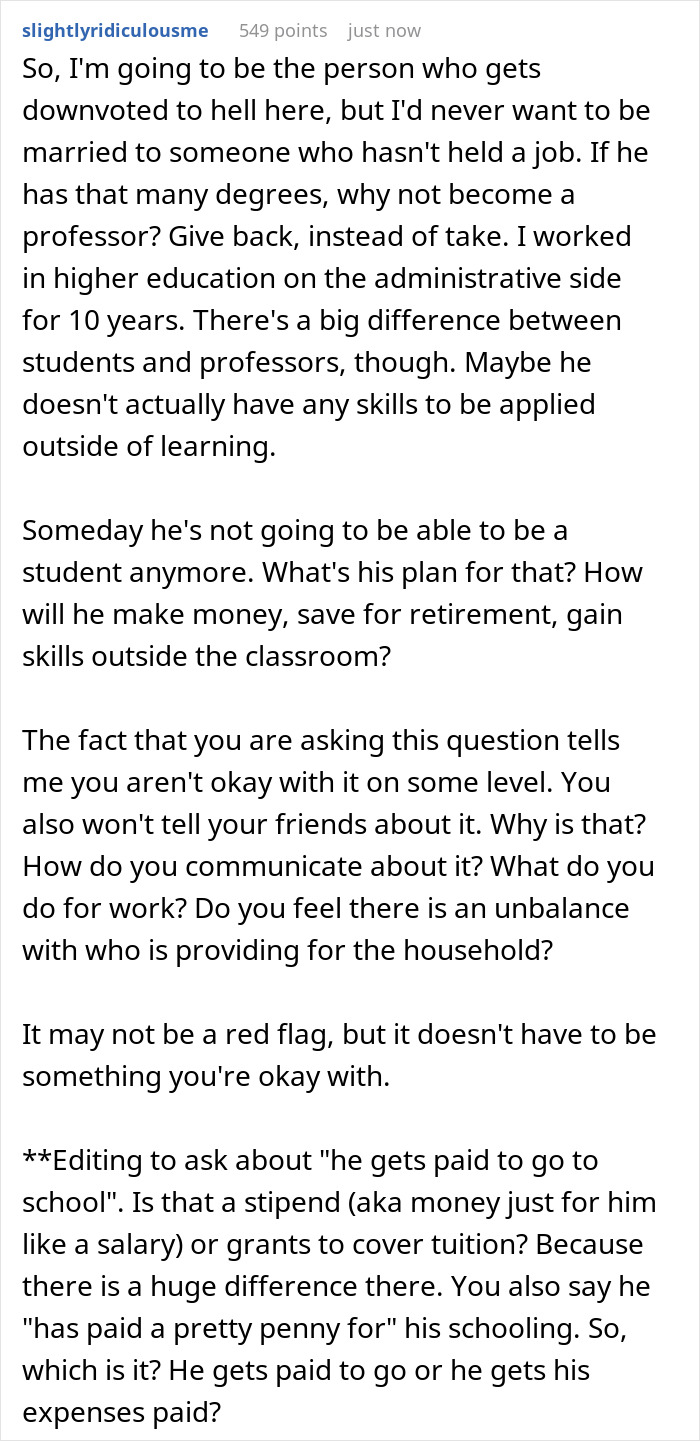 40 Y.O. Has Multiple Degrees After Being In University For 20 Years, His Wife Asks If It&rsquo;s A Red Flag