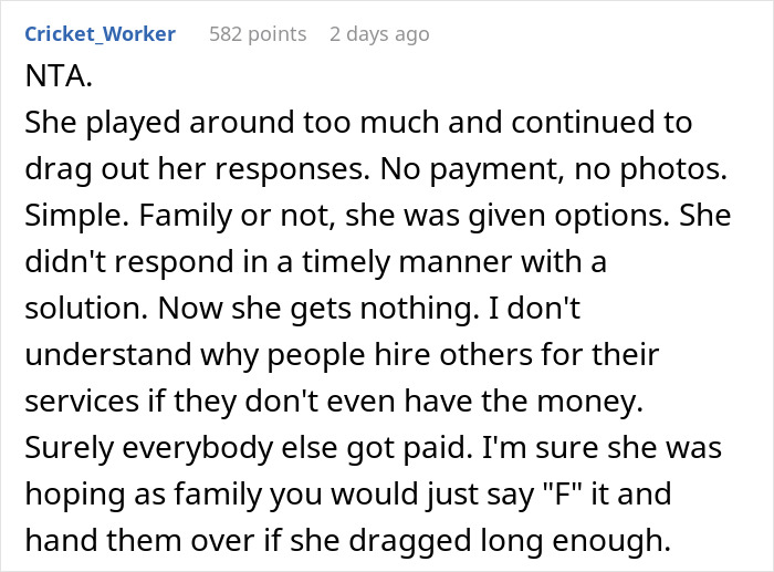 Bride Starts Dodging Payment For Wedding Photos, Regrets It When They’re Gone Forever Bride Starts Dodging Payment For Wedding Photos, Regrets It When They’re Gone Forever