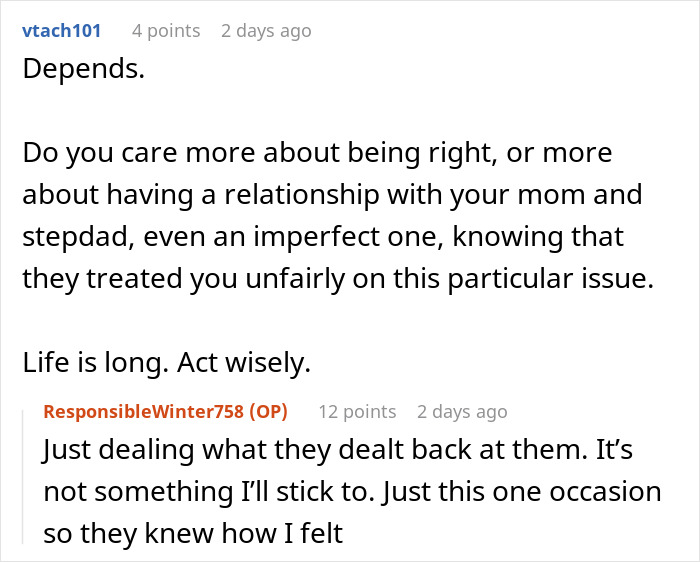 Woman Holds Her Parents To Their Own Standards After They Won’t Let Her Share A Bed With Fiancé Woman Holds Her Parents To Their Own Standards After They Won’t Let Her Share A Bed With Fiancé
