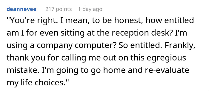 Worker Realizes How Lowly They’re Regarded After Getting Humiliated Over A Better Office Desk Worker Realizes How Lowly They’re Regarded After Getting Humiliated Over A Better Office Desk