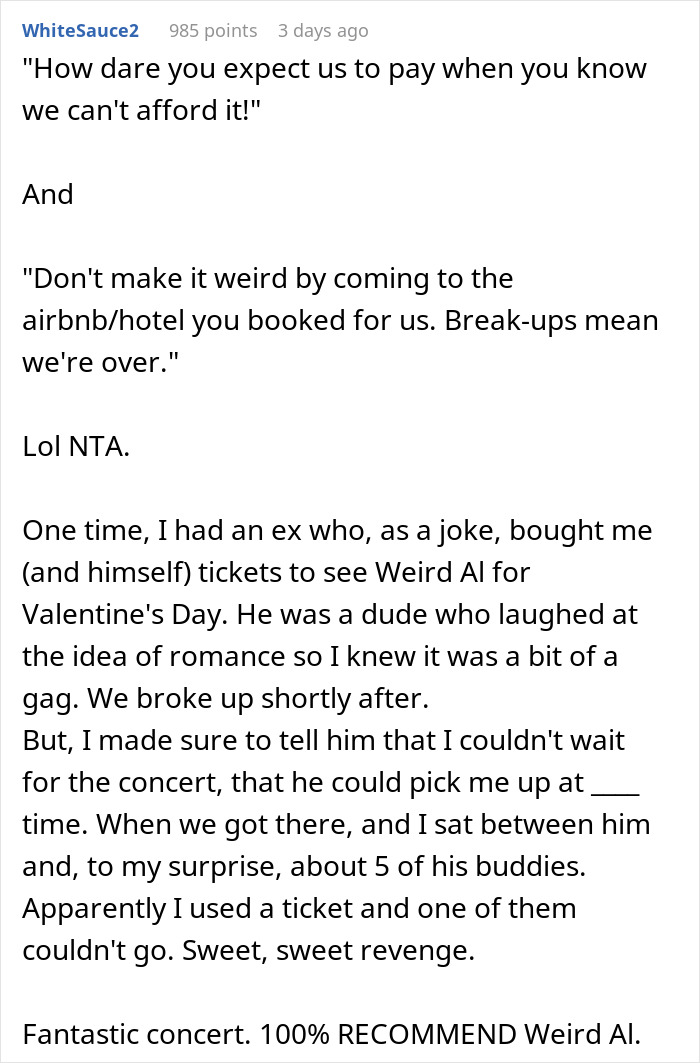 Text post sharing a story about an ex-boyfriend and family demanding a woman skip her Hawaii trip she paid for.